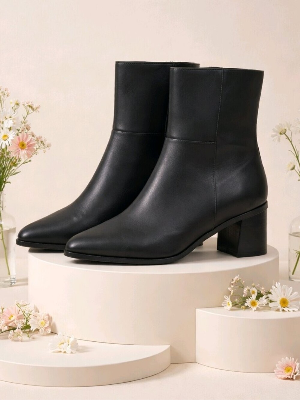 Marc Fisher NEW IN BOX Square Toe Black Booties Sz 9.5